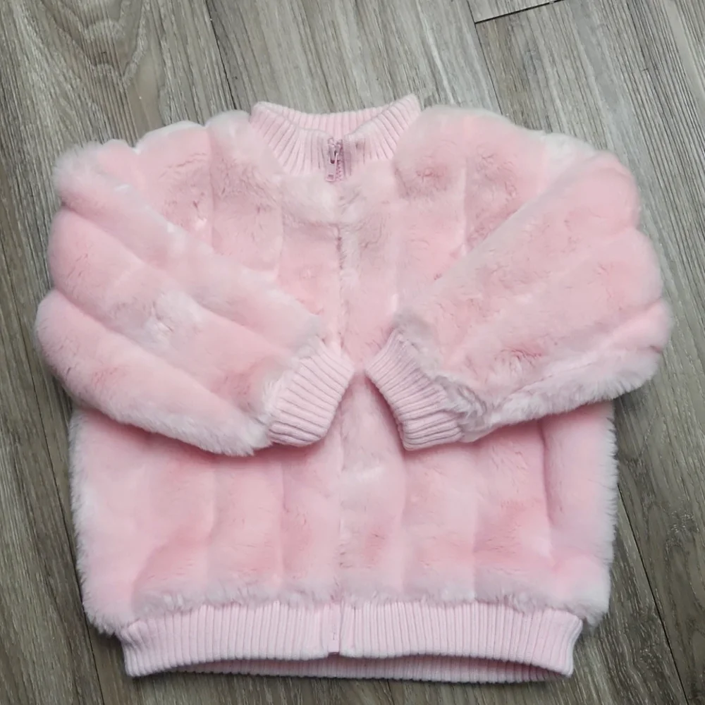 Old Navy VINTAGE Fall 2001 Toddler 2T Pink Soft Fur Zip-Up Jacket Ribbed Cuff
